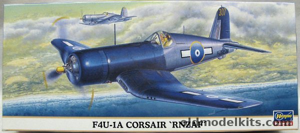 Hasegawa 1/72 Vought F4U Corsair - Royal New Zealand Air Force (RNZAF) - SN 307 Oct 1944 / SN 16 1945, 00704 plastic model kit
